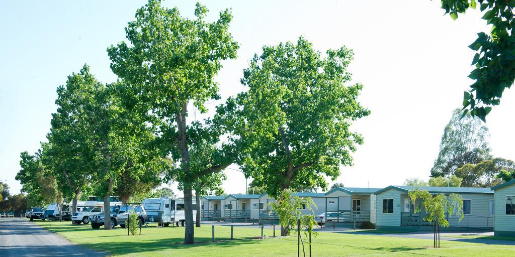 Berri Riverside Holiday Park Hotel Exterior photo