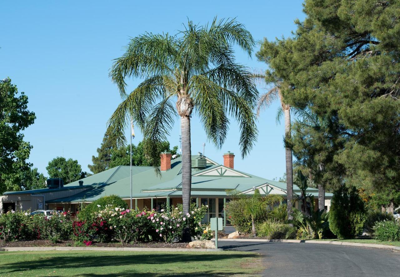 Berri Riverside Holiday Park Hotel Exterior photo